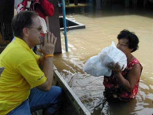 Distributing aid by boat
