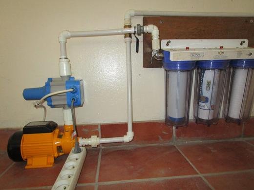 Installing pump and water filters for drinking water