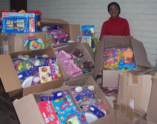 Helping Hand, Cape Town: Angie with toys for the poor