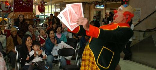 Um show de palhaço para alegrar os pacientes, Taiwan