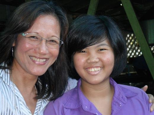 TFI volunteer Diane with one of the girls at the Bahn Rachawitee Girls Home