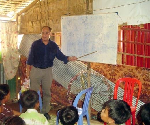 English class for village children in Cambodia