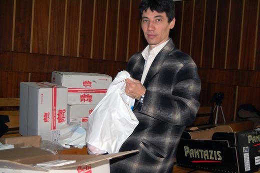 Laurentiu preparing packages for the patients of Pediatric Hospital Grigore Alexandrescu, Bucharest