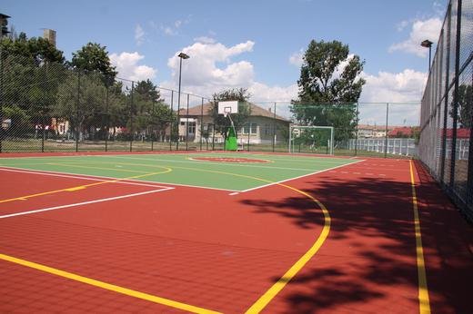 New Sportsfield built for Urziceni Social Center, Romania