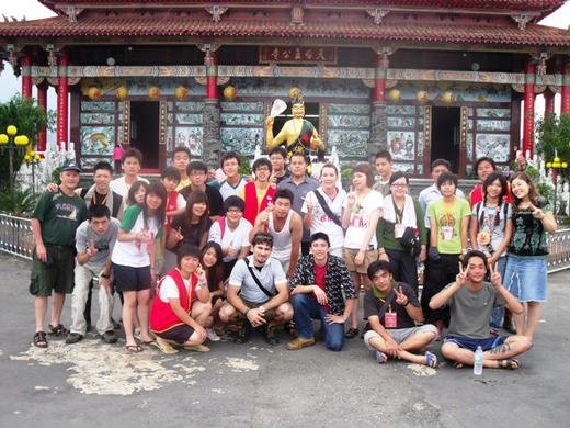 Our Family International team pose with other volunteers after a clean up program in a village in Kaohsiung county, Taiwan